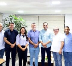 de-volta-ao-palacio,-wanderlei-diz-que-encontro-com-deputados-foi-marcado-por-respeito-e-gratidao;-veja-registros