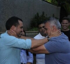 wanderlei-fez-questao-de-retornar-ao-palacio-ao-lado-de-amelio-e-demais-deputados-aliados;-1o-encontro-foi-marcado-por-gratidao 