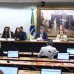 relator-promete-para-a-proxima-semana-parecer-sobre-piso-salarial-de-funcionarios-de-escolas