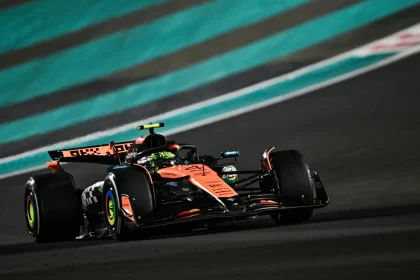lando-norris-fecha-ano-com-chave-de-ouro-e-vence-mundial