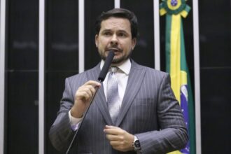 lei-cria-estrategia-no-sus-para-atender-mulheres-com-dependencia-de-alcool