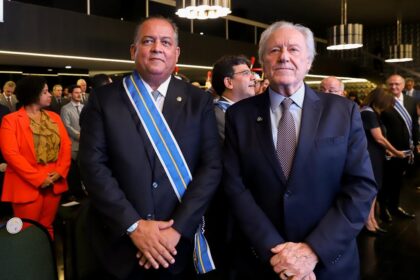 eduardo-gomes-recebe-gra-cruz-da-ordem-do-merito-do-ministerio-da-justica,-a-mais-alta-honraria-concedida-pela-instituicao