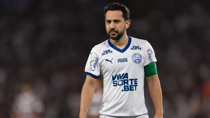 everton-ribeiro-e-bahia-chegam-a-acordo-de-renovacao-por-mais-um-ano