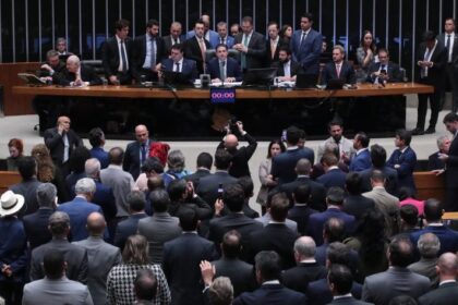 projeto-aprovado-determina-inclusao-do-devedor-contumaz-em-cadastro-da-receita;-saiba-mais