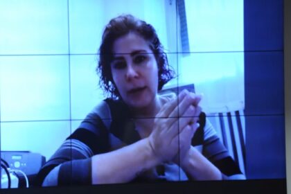 por-insuficiencia-de-votos-pela-cassacao,-camara-mantem-mandato-da-deputada-carla-zambelli