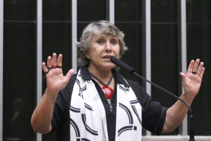 comissao-de-cultura-aprova-ingresso-social-que-troca-meia-entrada-por-doacao