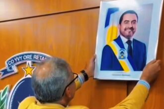 clima-de-recomposicao-administrativa:-fotos-oficiais-de-wanderlei-barbosa-voltam-aos-gabinetes-do-governo