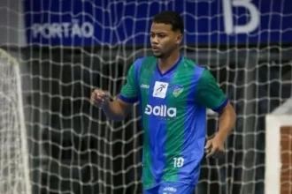 jogador-de-20-anos-morre-apos-cair-do-telhado-de-hotel-no-recife