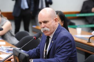 comissao-aprova-punicao-maior-para-trafico-de-drogas-em-estabelecimentos-de-ensino
