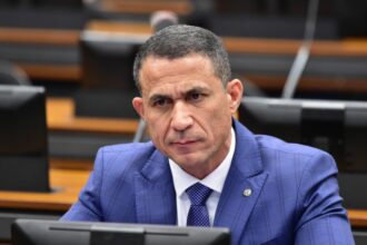 comissao-aprova-possibilidade-de-juiz-proibir-entrada-em-estadio-de-agressor-de-mulher