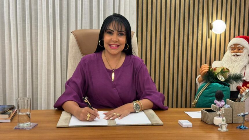 janad-valcari-encerra-2025-com-entregas,-obras-solicitadas-e-presenca-nos-municipios