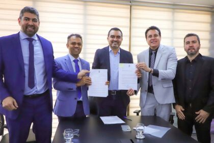 governador-do-tocantins-envia-projeto-de-pec-com-teto-unico-e restruturacao-da-policia-civil a-assembleia-legislativa