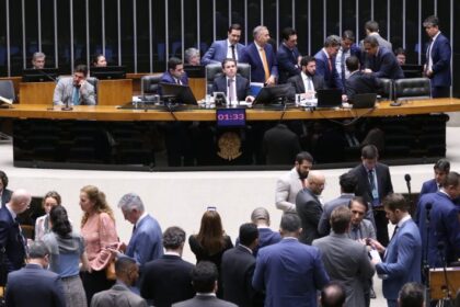 camara-conclui-votacao-de-projeto-que-regulamenta-a-reforma-tributaria;-texto-segue-para-sancao