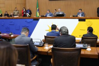 aleto-aprova-pagamento-do-pccr-da-educacao-retroativo-a-outubro