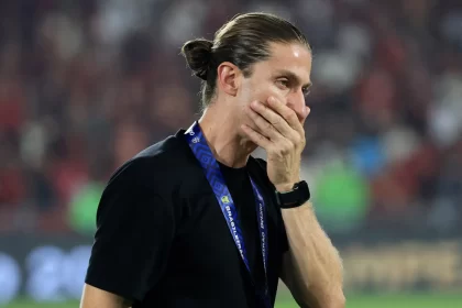 filipe-luis-evita-cravar-renovacao-e-fala-em-luto-apos-derrota-do-flamengo