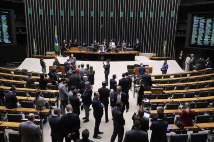 congresso-nacional-aprova-orcamento-de-2026-com-r$-6,5-trilhoes-em-despesas