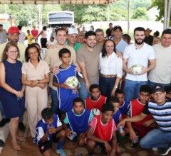 vicentinho-junior-cumpre-agenda-em-santa-tereza-com-entregas,-novas-obras-e-assinatura-de-ordem-de-servico