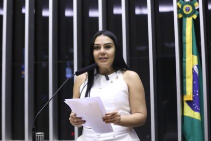 comissao-de-educacao-aprova-projeto-para-combater-violencia-contra-meninas-nas-escolas