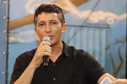 nome-qualitativo-do-bico-do-papagaio-e-com-visao-educacional,-ex-prefeito-professor-adriano-e-nomeado-presidente-da-fapt