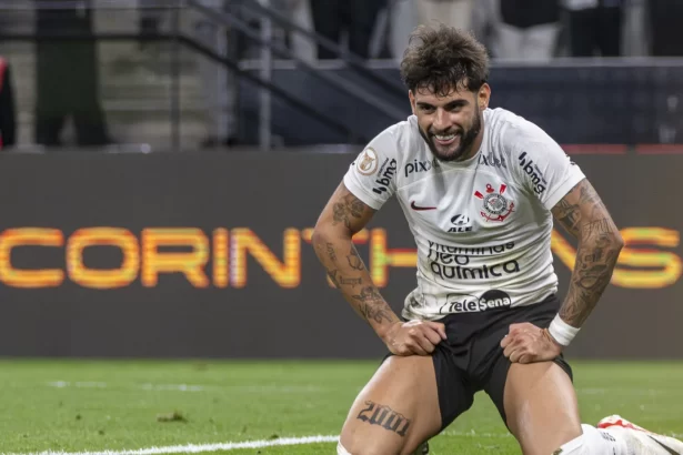 yuri-e-memphis-decidem,-corinthians-bate-vasco-e-conquista-a-copa-do-brasil