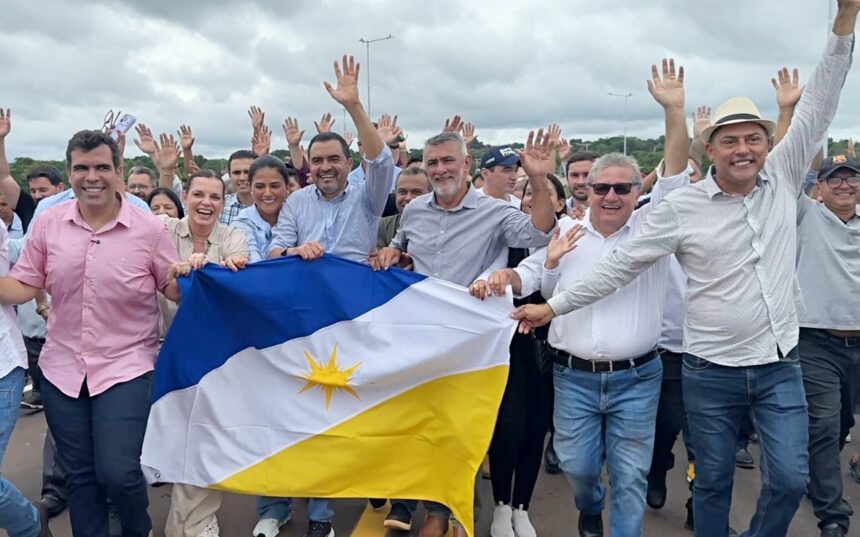 deputados-participam-da-entrega-da-nova-ponte-jk-e-de-posto-fiscal-em-aguiarnopolis