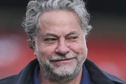 oposicao-protocola-pedido-de-impeachment-de-casares-no-sao-paulo