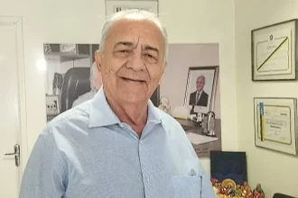 luto!-dorinha-diz-que-to-guardara-pra-sempre-legado-e-memoria-de-avelino;-atm-destaca-“papel-decisivo”-dele-no-fortalecimento-municipalista 