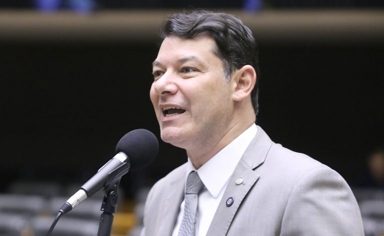 comissao-aprova-ampliacao-de-funcoes-dos-oficiais-de-justica