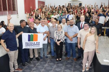 escola-do-legislativo-amplia-acesso-a-educacao-politica-e-a-qualificacao-profissional-em-2025