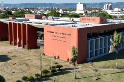 aleto-decreta-luto-oficial-de-sete-dias-pela-morte-do-ex-governador-moises-avelino