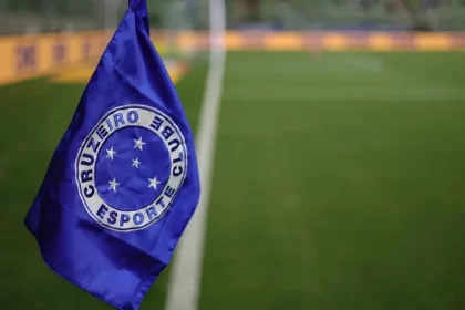 cruzeiro-anuncia-diretor-ex-flamengo-que-desfez-acordo-com-corinthians