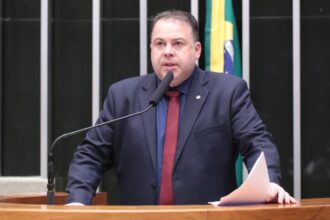 comissao-aprova-projeto-que-obriga-ministerio-publico-a-considerar-provas-que-interessem-a-acusacao-e-a-defesa