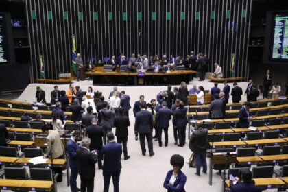 governo-sanciona-ldo-de-2026-com-meta-de-superavit-de-r$-34,3-bilhoes