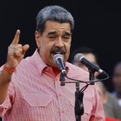 eua-lancam-ataque-em-larga-escala-na-venezuela-e-capturam-nicolas-maduro