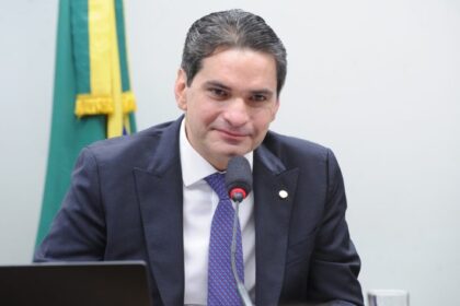 proposta-exige-que-hoteis-adotem-pulseiras-de-identificacao-para-criancas