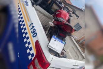 foragido-suspeito-de-homicidio-furta-moto,-se-envolve-em-acidente-ao-pilotar-embriagado-e-e-preso-no-hospital,-diz-pm