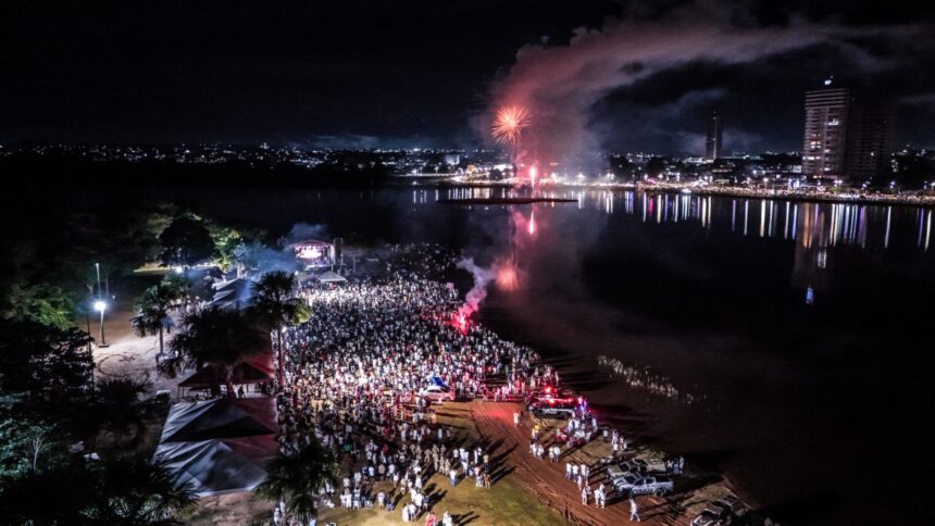 primeiro-reveillon-na-prainha-da-via-lago-reune-milhares-de-araguainenses