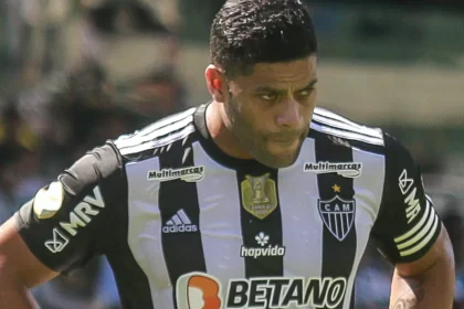 hulk-balanca-entre-futuro-no-atletico-mg-ou-fluminense