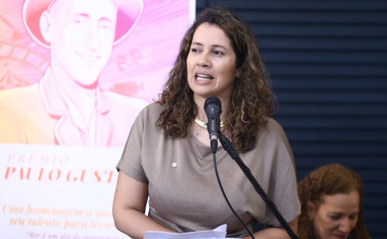 comissao-aprova-projeto-que-cria-o-programa-desenrola-cultura