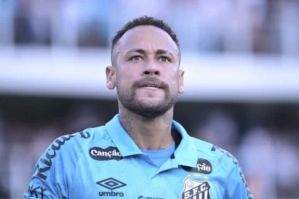 neymar-nomeia-jogador-do-real-madrid-como-melhor-meio-campista-do-mundo