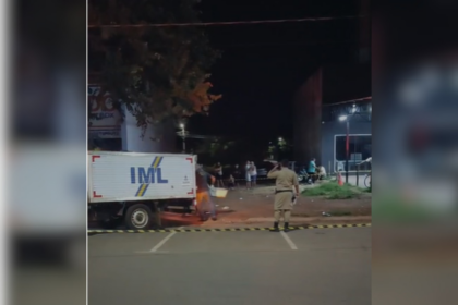 adolescente-e-morto-e-homem-fica-ferido-apos-tiros-em-distribuidora-de-bebidas-em-palmas