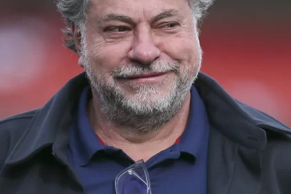 casares-explica-saques-de-r$-11-milhoes-das-contas-do-sao-paulo-como-gastos-operacionais