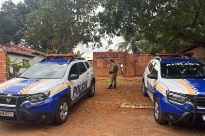 jovem-de-26-anos-e-encontrado-morto-com-ferimentos-de-faca-e-tiros-em-paraiso