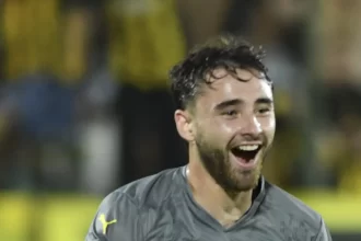 corinthians-encaminha-a-contratacao-do-lateral-pedro-milans,-ex-penarol