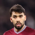 namoro-de-paqueta-com-fla-tem-conversa-com-filipe-luis-e-ajuda-do-staff