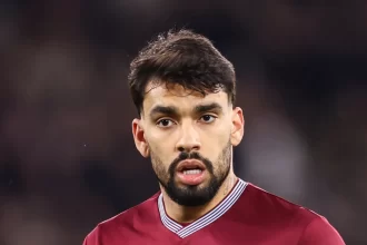 namoro-de-paqueta-com-fla-tem-conversa-com-filipe-luis-e-ajuda-do-staff