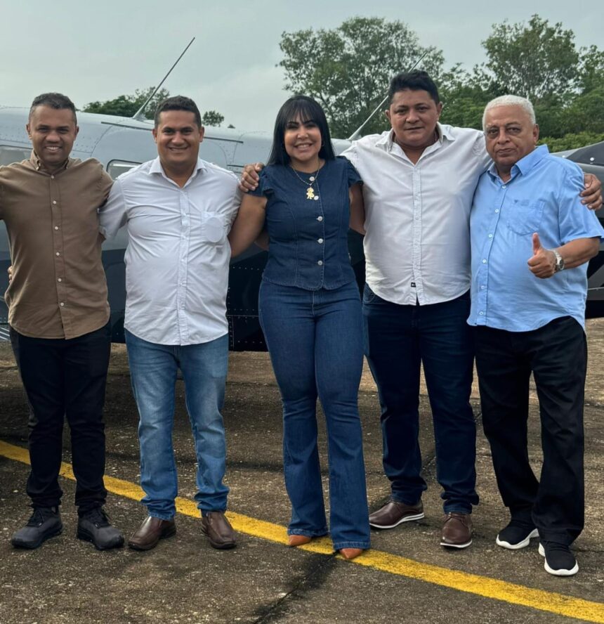 deputada-janad-valcari-visita-municipio-de-araguatins-ao-lado-do-deputado-moisemar-marinho