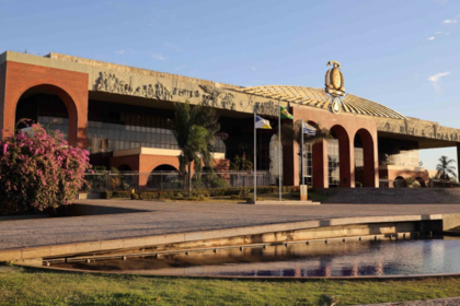 entenda-por-que-o-gabinete-do-vice-governador-do-to-foi-transferido-do-palacio-para-predio-comercial