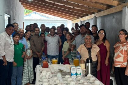 em-araguatins,-vereadores-miguel-do-cajueiro-e-airton-rodrigues-recepcionam-deputados-estaduais