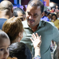 com-apoio-do-deputado-federal-vicentinho-junior,-prefeitura-de-pium-assina-ordem-de-servico-para-pavimentacao-asfaltica